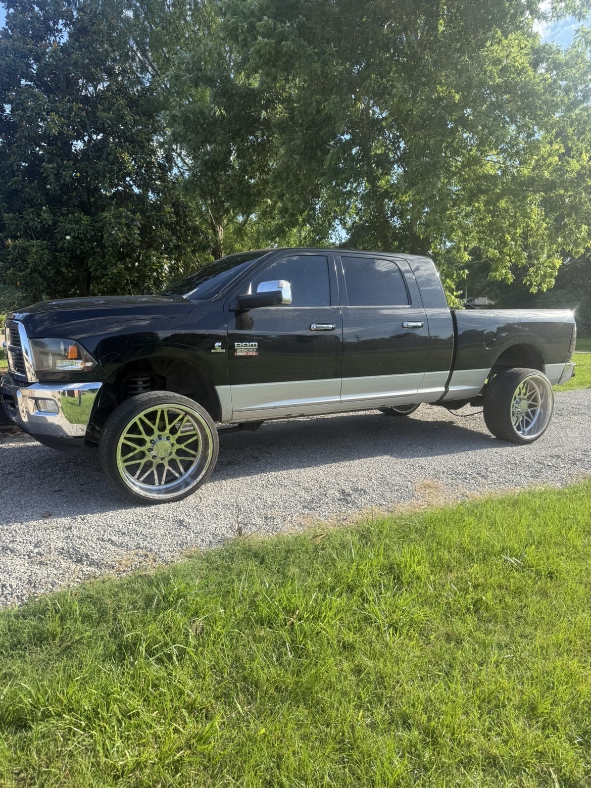 Black Dodge Ram build photo